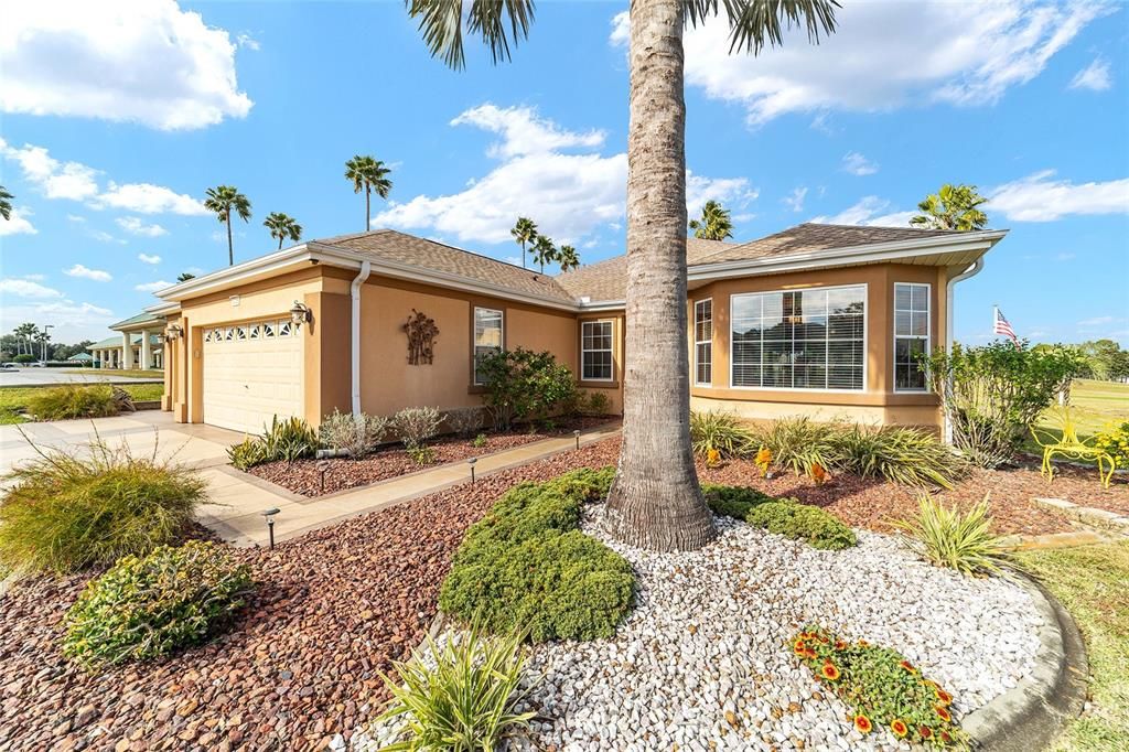 En Venta: $479,000 (2 camas, 2 baños, 1989 Pies cuadrados)