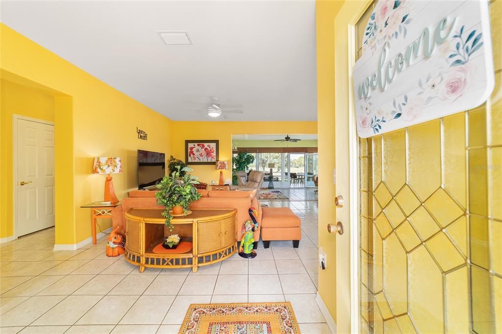 En Venta: $479,000 (2 camas, 2 baños, 1989 Pies cuadrados)