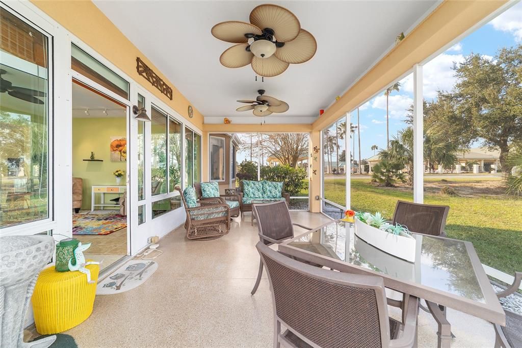 En Venta: $479,000 (2 camas, 2 baños, 1989 Pies cuadrados)