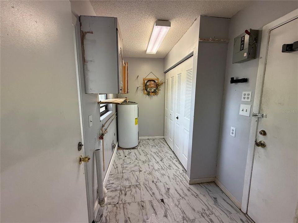 В аренду: $2,200 (3 спален, 2 ванн, 1765 Квадратных фут)