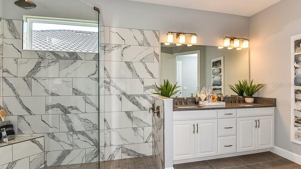 En Venta: $584,999 (3 camas, 3 baños, 2112 Pies cuadrados)