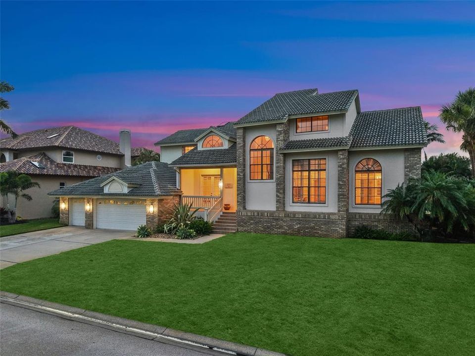 For Sale: $4,850,000 (5 beds, 3 baths, 3648 Square Feet)