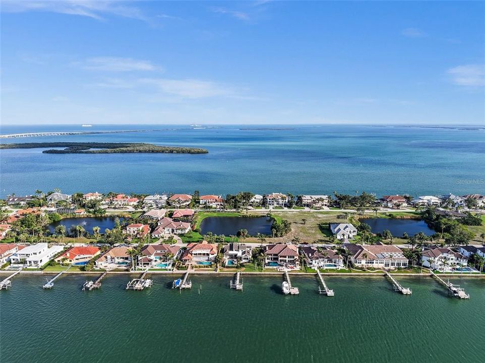 For Sale: $4,850,000 (5 beds, 3 baths, 3648 Square Feet)