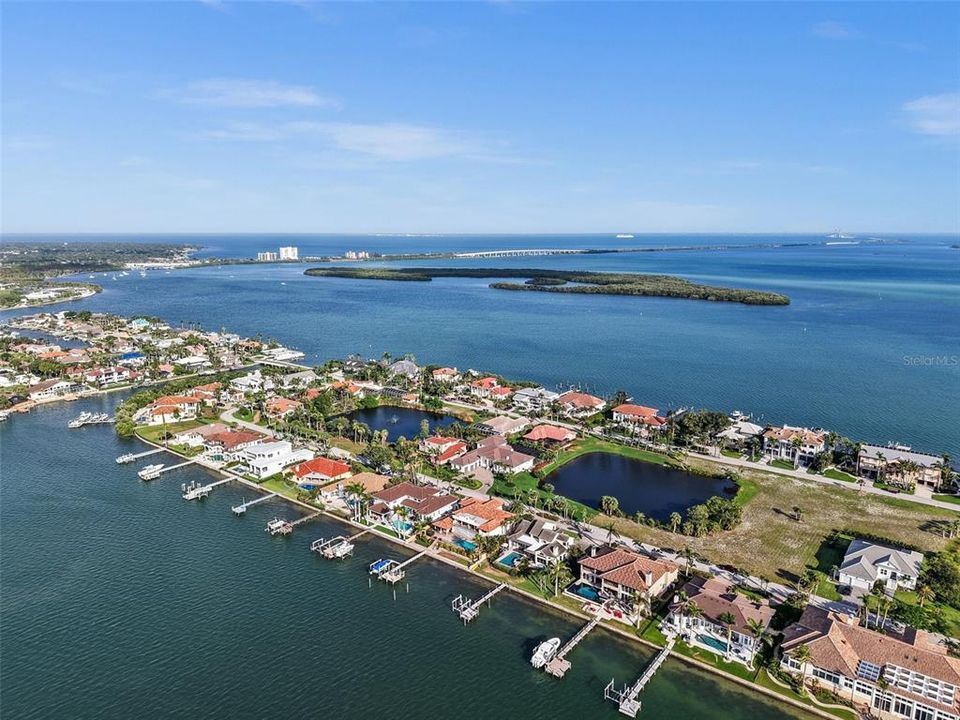 For Sale: $4,850,000 (5 beds, 3 baths, 3648 Square Feet)