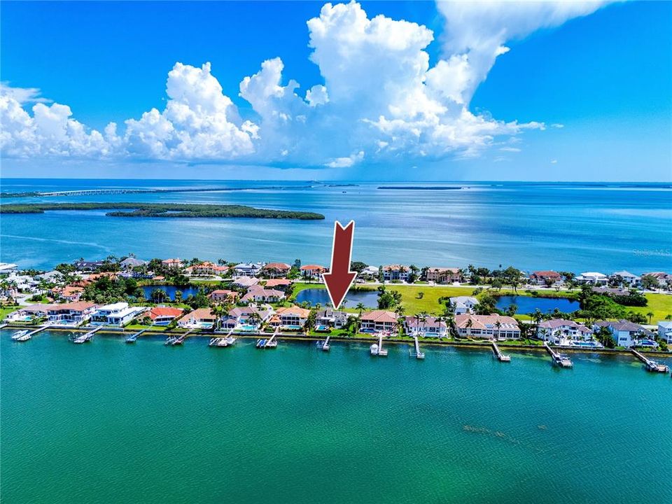 For Sale: $4,850,000 (5 beds, 3 baths, 3648 Square Feet)