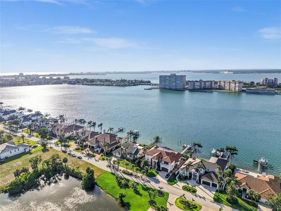 For Sale: $4,850,000 (5 beds, 3 baths, 3648 Square Feet)