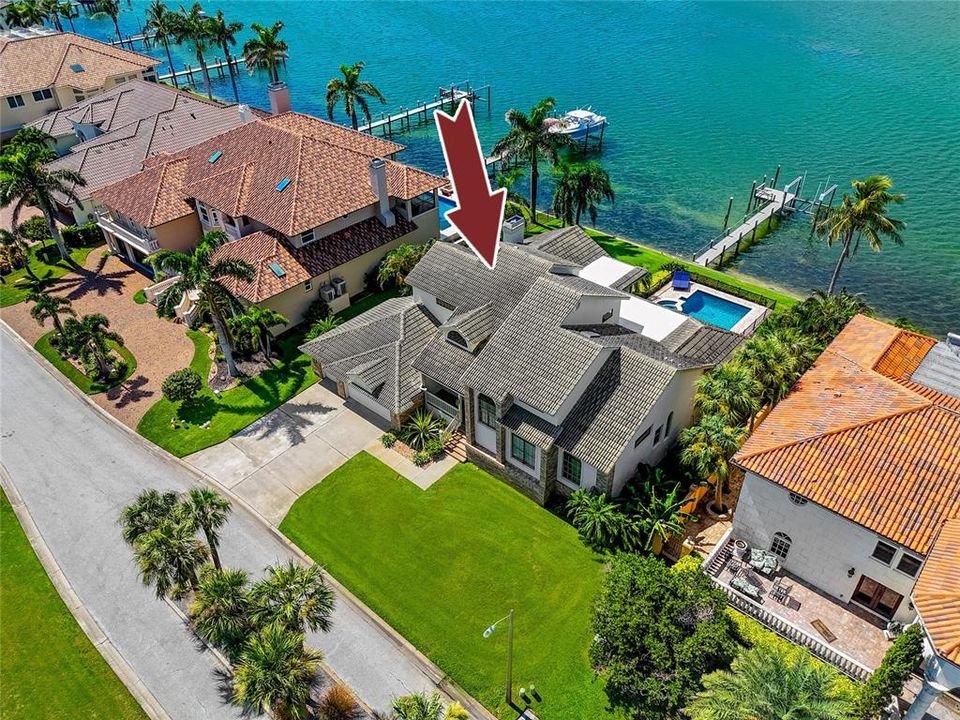 For Sale: $4,850,000 (5 beds, 3 baths, 3648 Square Feet)