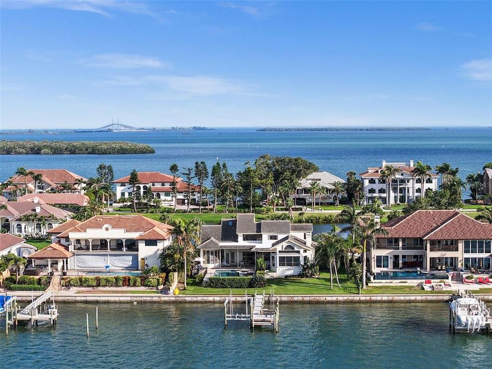 For Sale: $4,850,000 (5 beds, 3 baths, 3648 Square Feet)