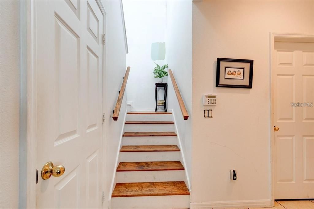 待售: $350,000 (3 贝兹, 2 浴室, 1914 平方英尺)