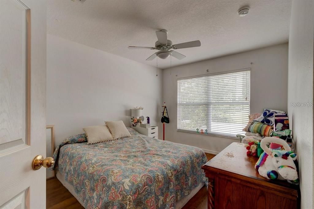 待售: $350,000 (3 贝兹, 2 浴室, 1914 平方英尺)