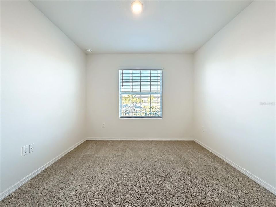 For Sale: $239,000 (3 beds, 2 baths, 1688 Square Feet)