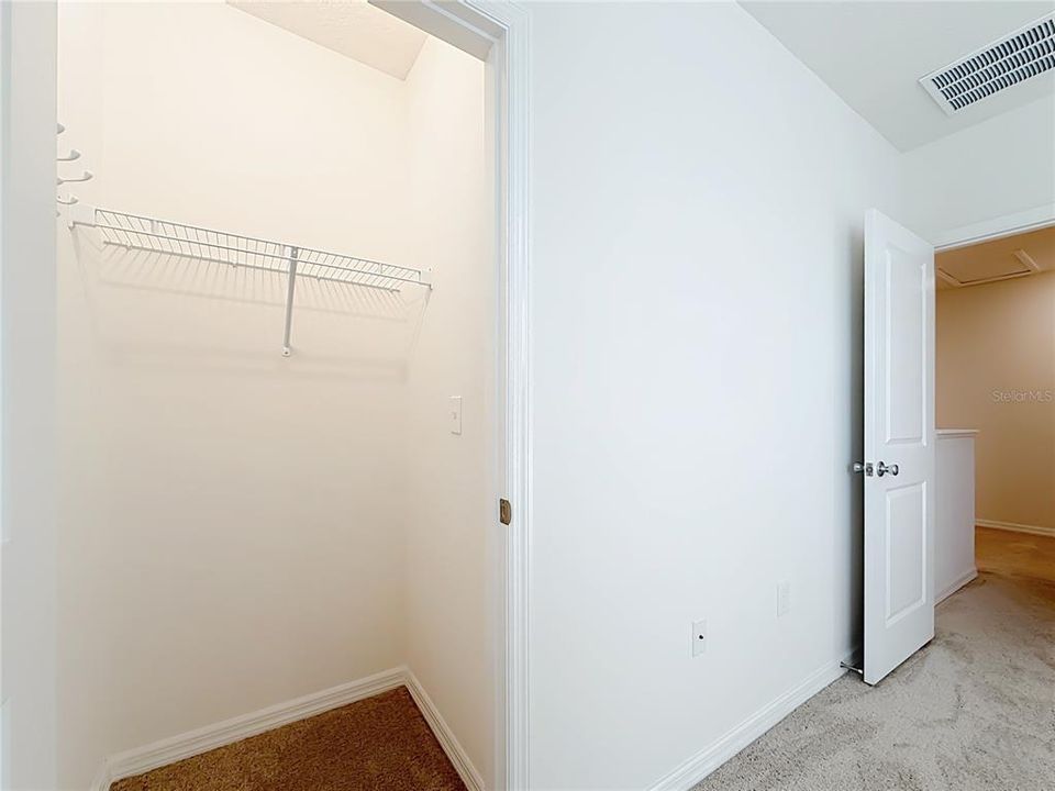 For Sale: $239,000 (3 beds, 2 baths, 1688 Square Feet)