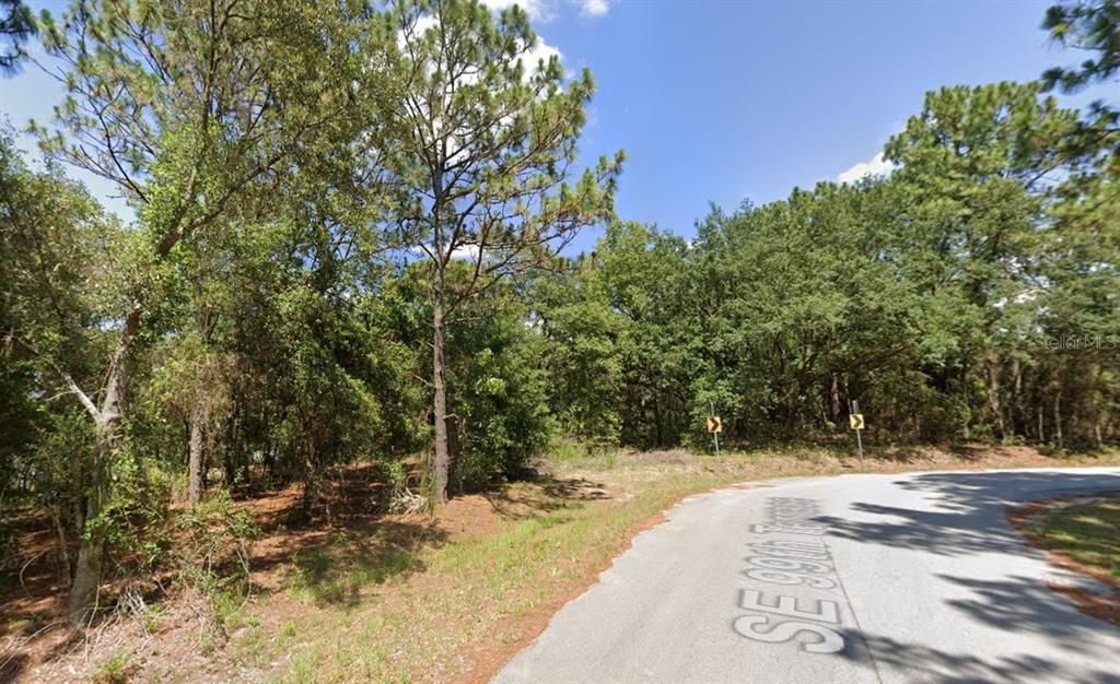 待售: $89,900 (1.60 acres)