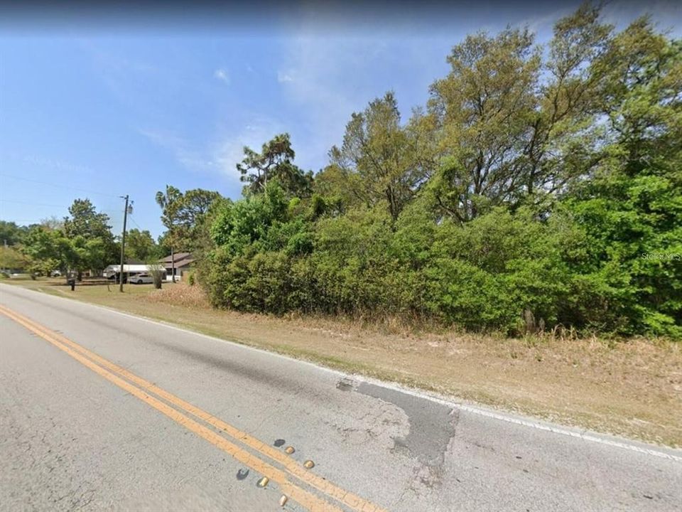 待售: $89,900 (1.60 acres)
