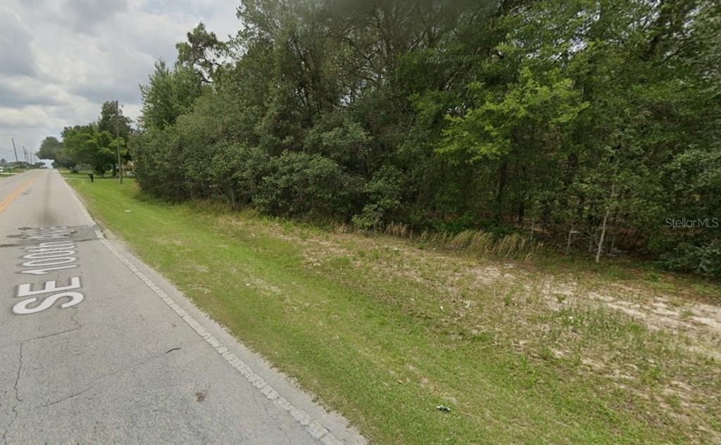 待售: $89,900 (1.60 acres)