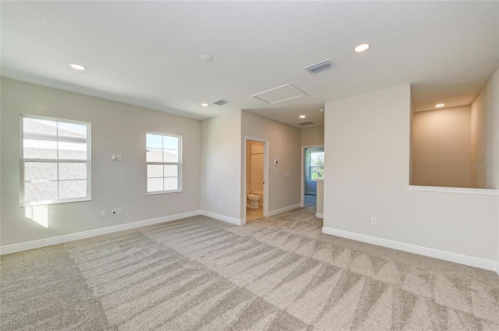 En Venta: $699,990 (4 camas, 4 baños, 3134 Pies cuadrados)