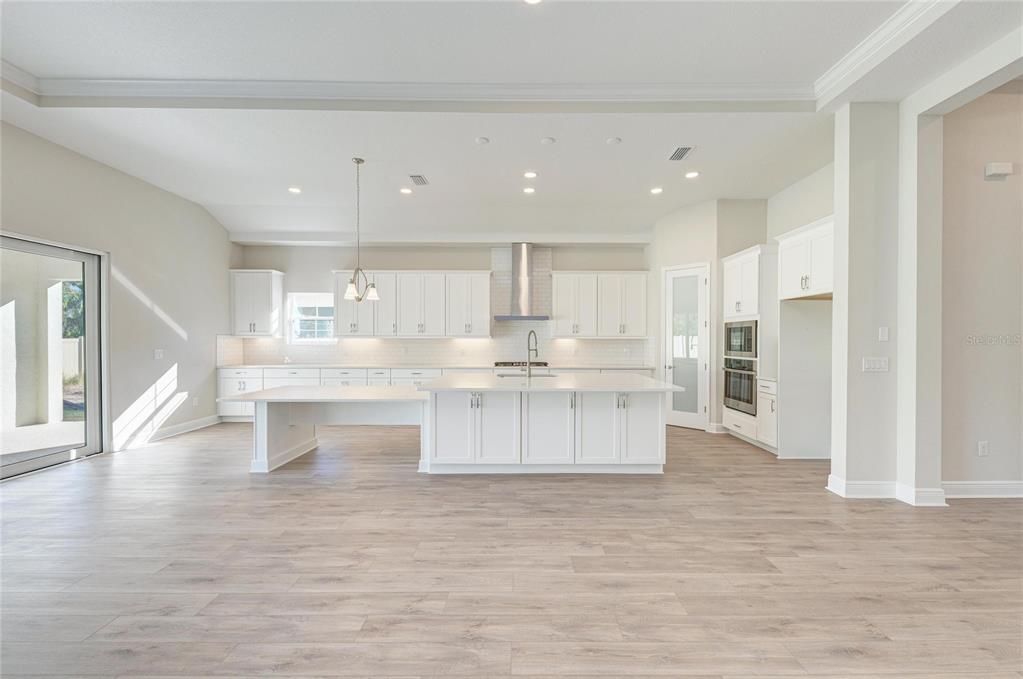 En Venta: $699,990 (4 camas, 4 baños, 3134 Pies cuadrados)