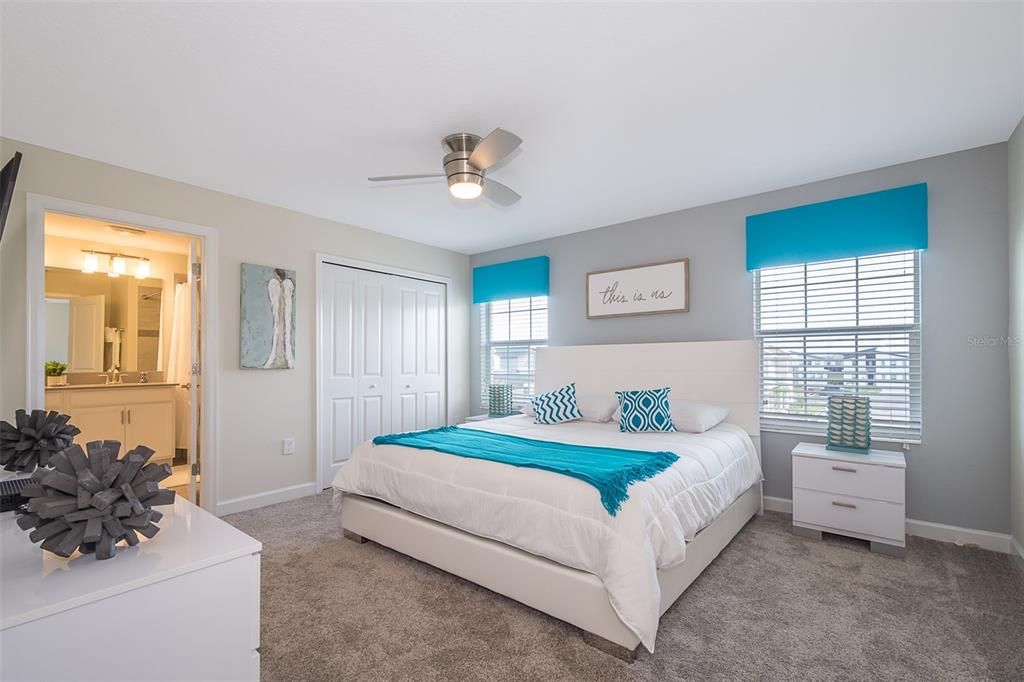 For Rent: $2,900 (4 beds, 3 baths, 1914 Square Feet)