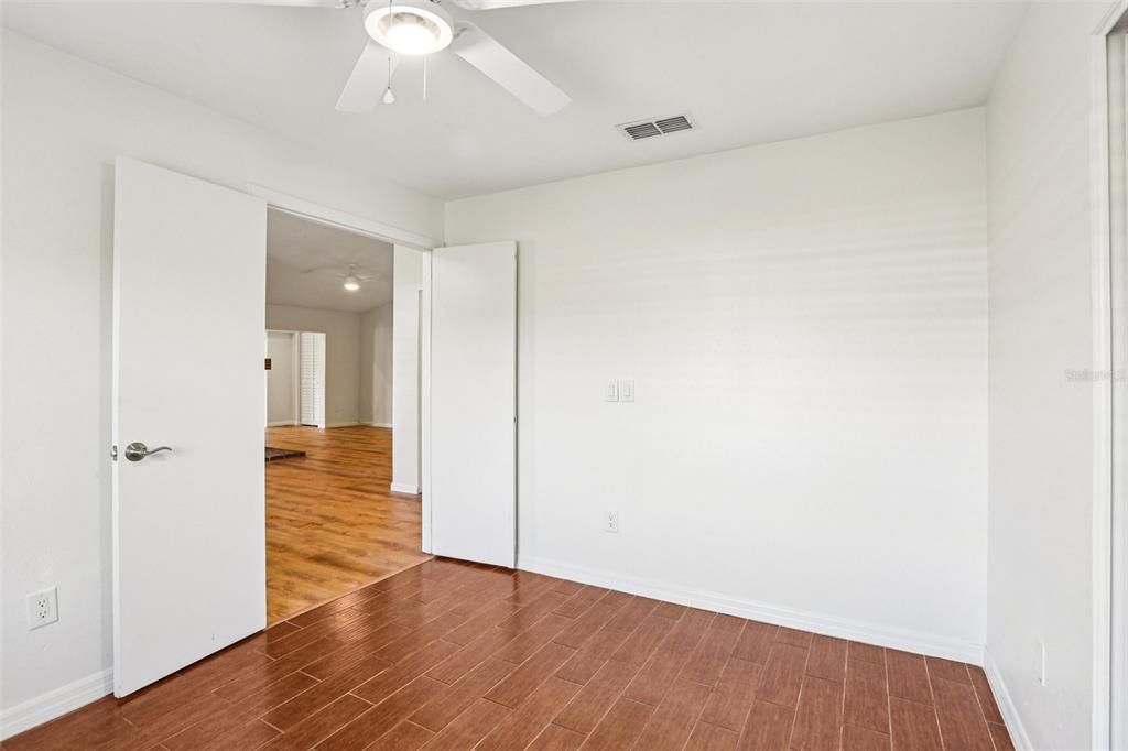 В аренду: $2,850 (3 спален, 2 ванн, 1445 Квадратных фут)