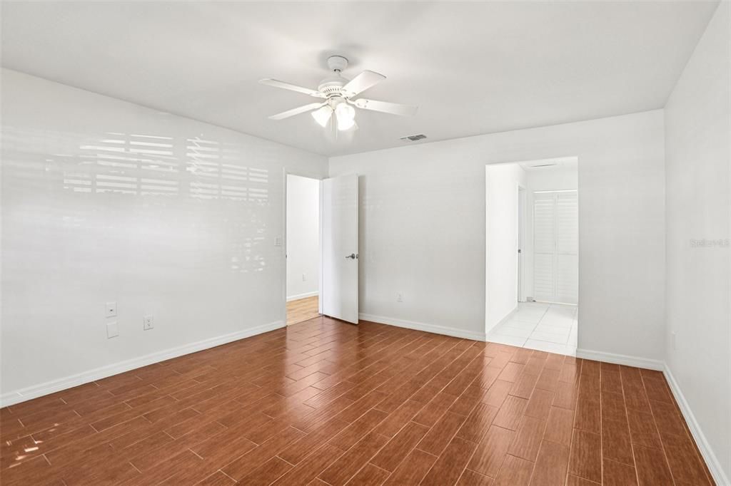 В аренду: $2,850 (3 спален, 2 ванн, 1445 Квадратных фут)