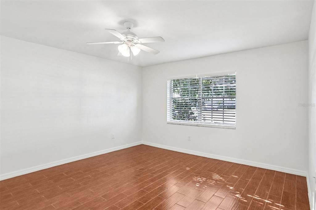 В аренду: $2,850 (3 спален, 2 ванн, 1445 Квадратных фут)