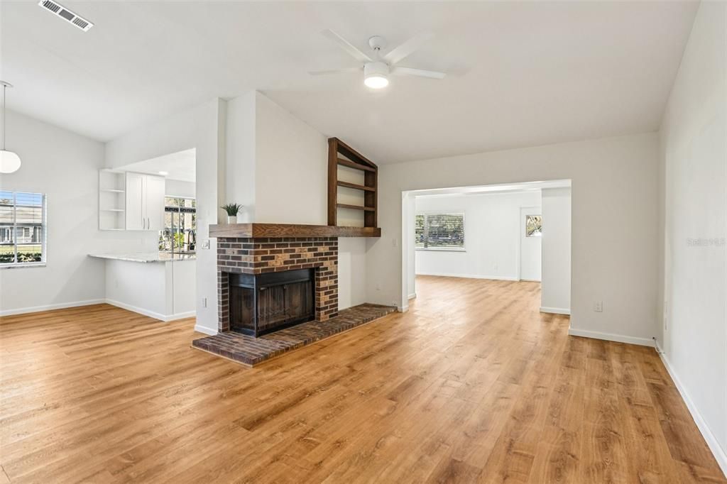 В аренду: $2,850 (3 спален, 2 ванн, 1445 Квадратных фут)