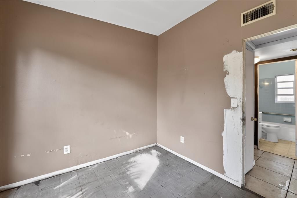 En Venta: $155,000 (2 camas, 1 baños, 805 Pies cuadrados)