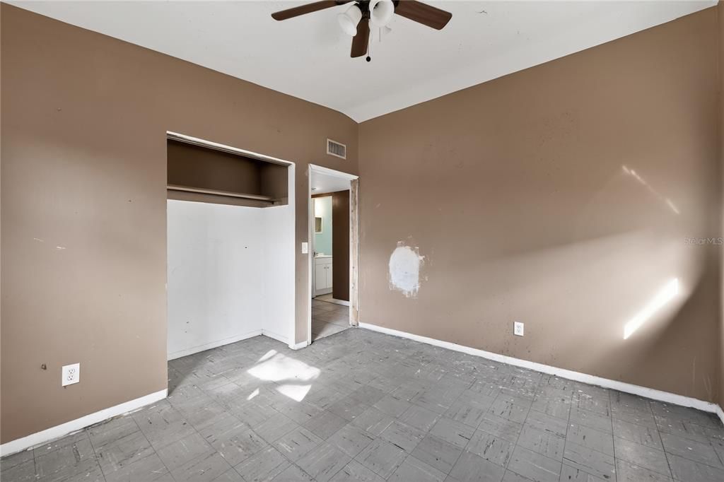 En Venta: $155,000 (2 camas, 1 baños, 805 Pies cuadrados)