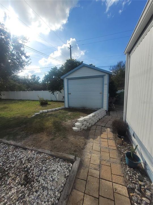 For Sale: $85,900 (3 beds, 1 baths, 672 Square Feet)