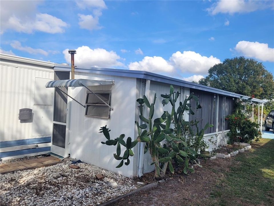 For Sale: $85,900 (3 beds, 1 baths, 672 Square Feet)