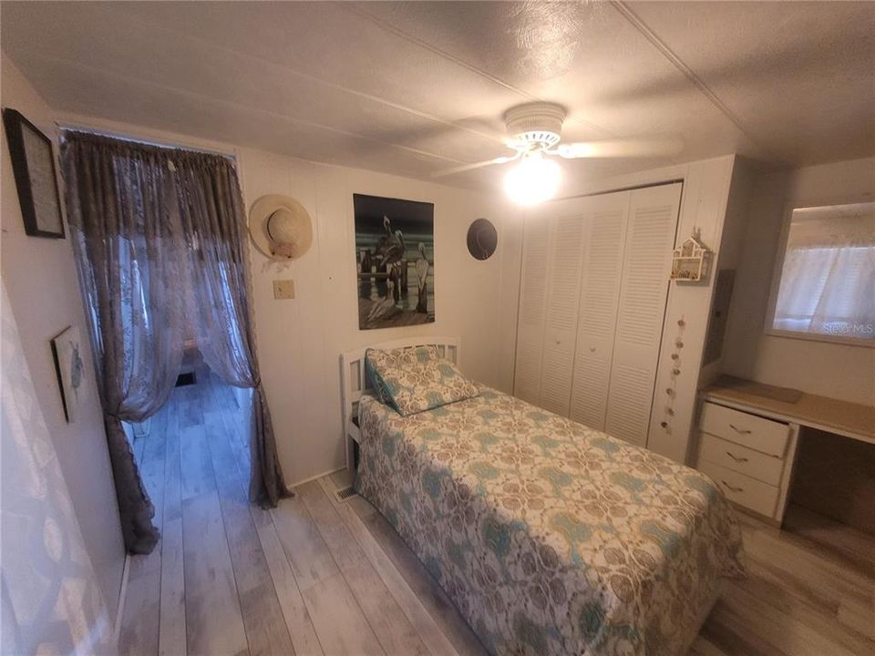 For Sale: $85,900 (3 beds, 1 baths, 672 Square Feet)