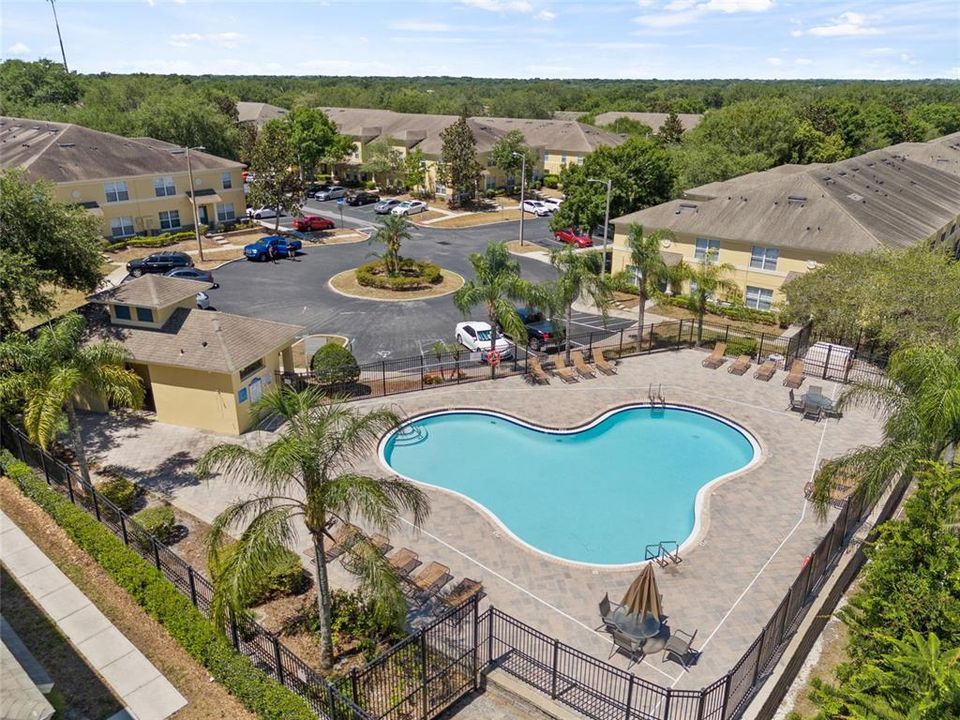 В аренду: $2,300 (2 спален, 2 ванн, 1560 Квадратных фут)