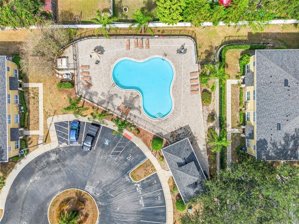 В аренду: $2,300 (2 спален, 2 ванн, 1560 Квадратных фут)