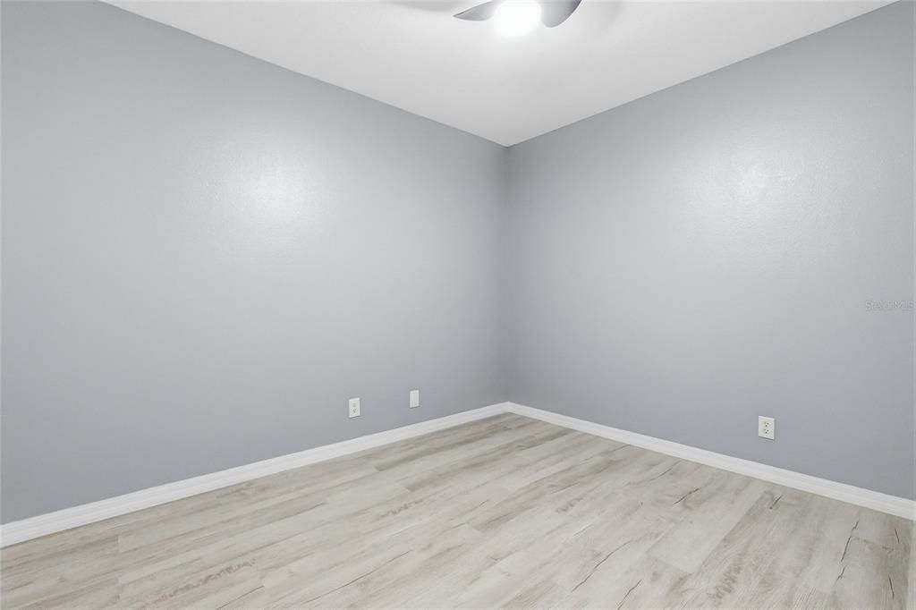 В аренду: $2,300 (2 спален, 2 ванн, 1560 Квадратных фут)