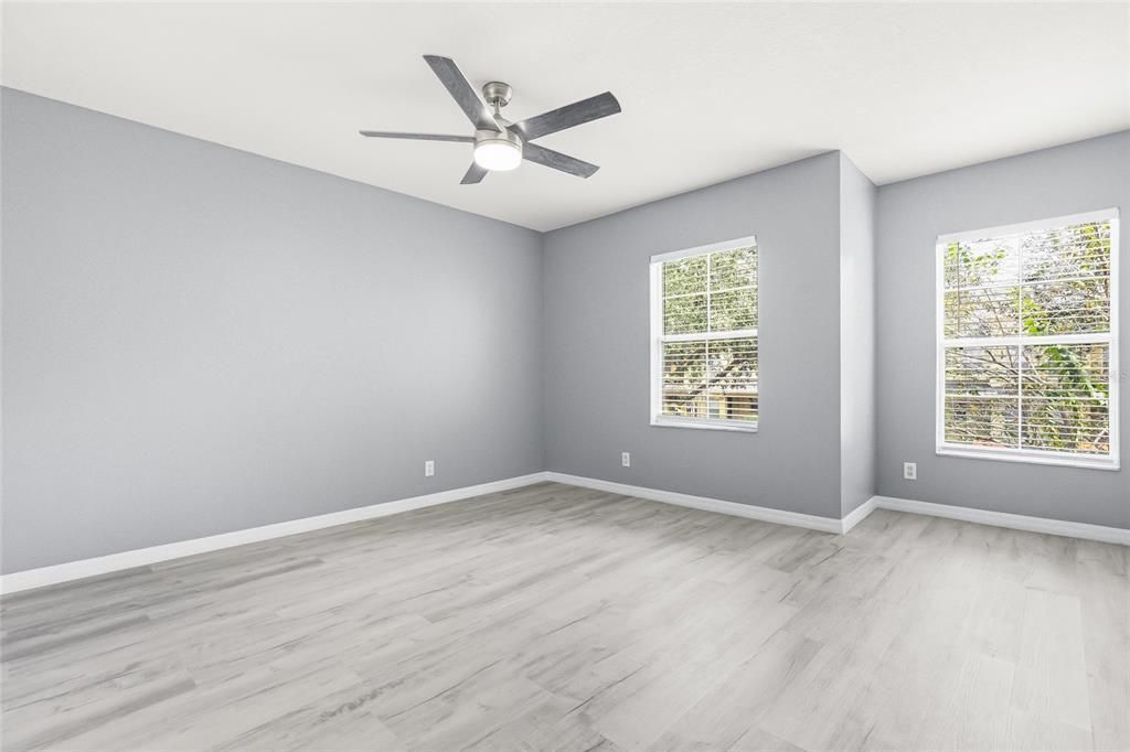 В аренду: $2,300 (2 спален, 2 ванн, 1560 Квадратных фут)