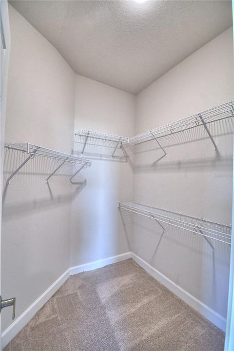 For Sale: $407,409 (4 beds, 2 baths, 1820 Square Feet)