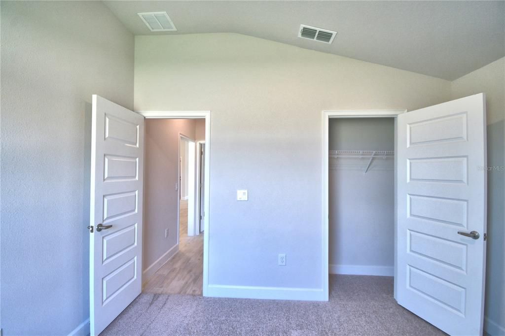 For Sale: $407,409 (4 beds, 2 baths, 1820 Square Feet)