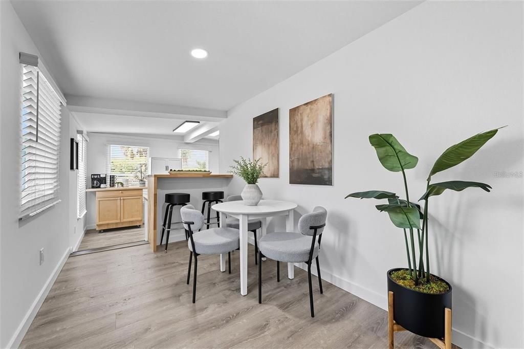 For Rent: $2,000 (2 beds, 2 baths, 780 Square Feet)