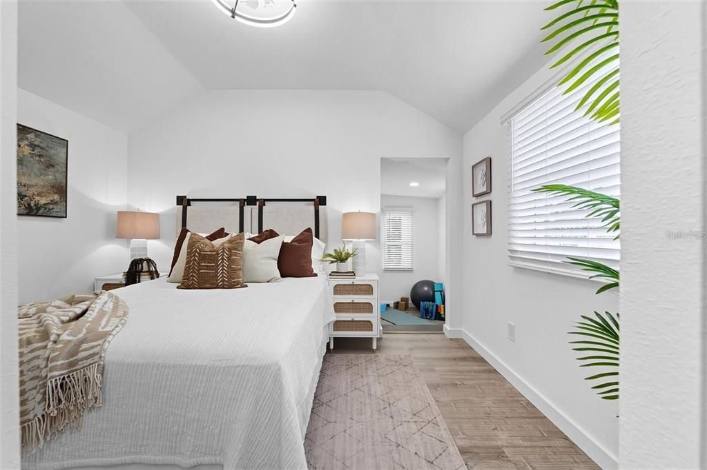 For Rent: $2,000 (2 beds, 2 baths, 780 Square Feet)