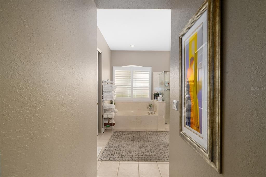 For Sale: $469,000 (3 beds, 2 baths, 2346 Square Feet)