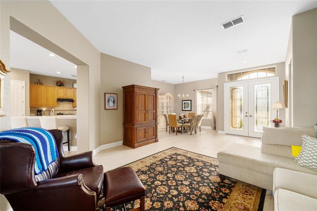 For Sale: $469,000 (3 beds, 2 baths, 2346 Square Feet)