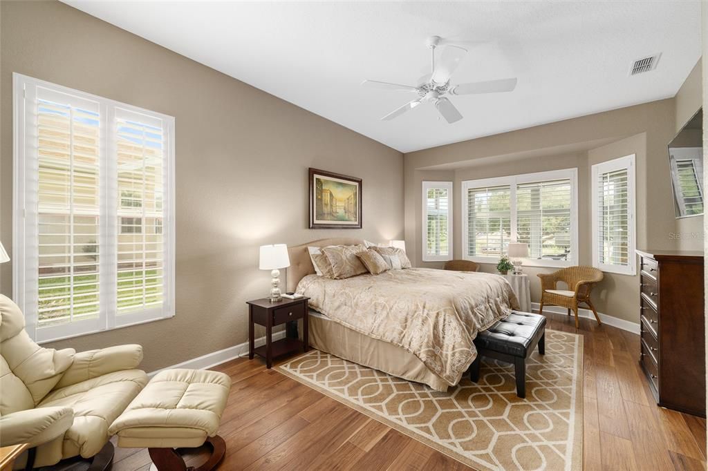 For Sale: $469,000 (3 beds, 2 baths, 2346 Square Feet)