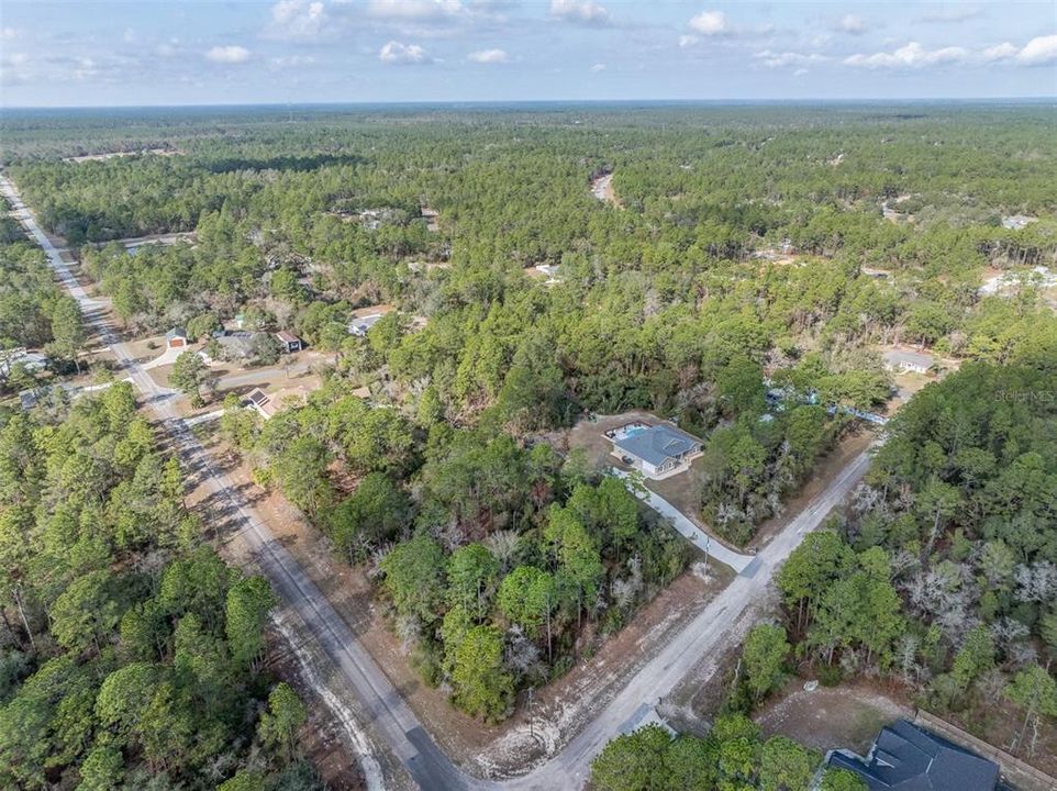 En Venta: $80,000 (1.57 acres)