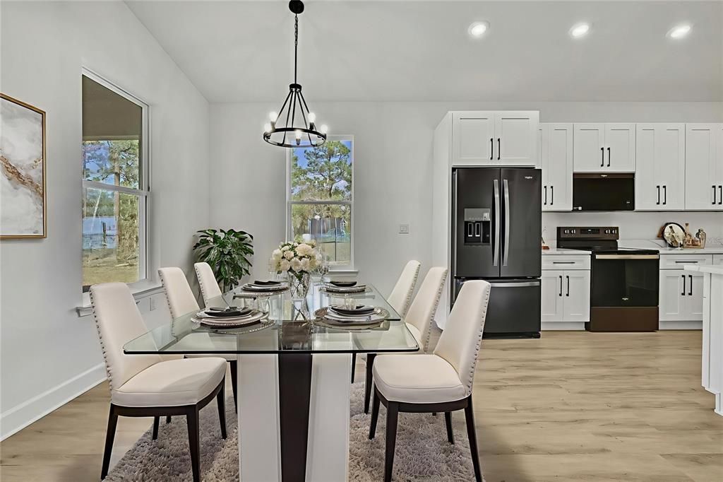 En Venta: $419,990 (4 camas, 3 baños, 2061 Pies cuadrados)