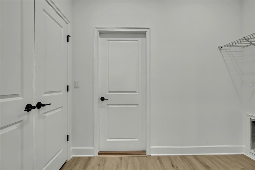 En Venta: $419,990 (4 camas, 3 baños, 2061 Pies cuadrados)