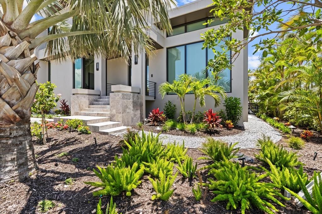 For Sale: $4,123,000 (4 beds, 3 baths, 3243 Square Feet)