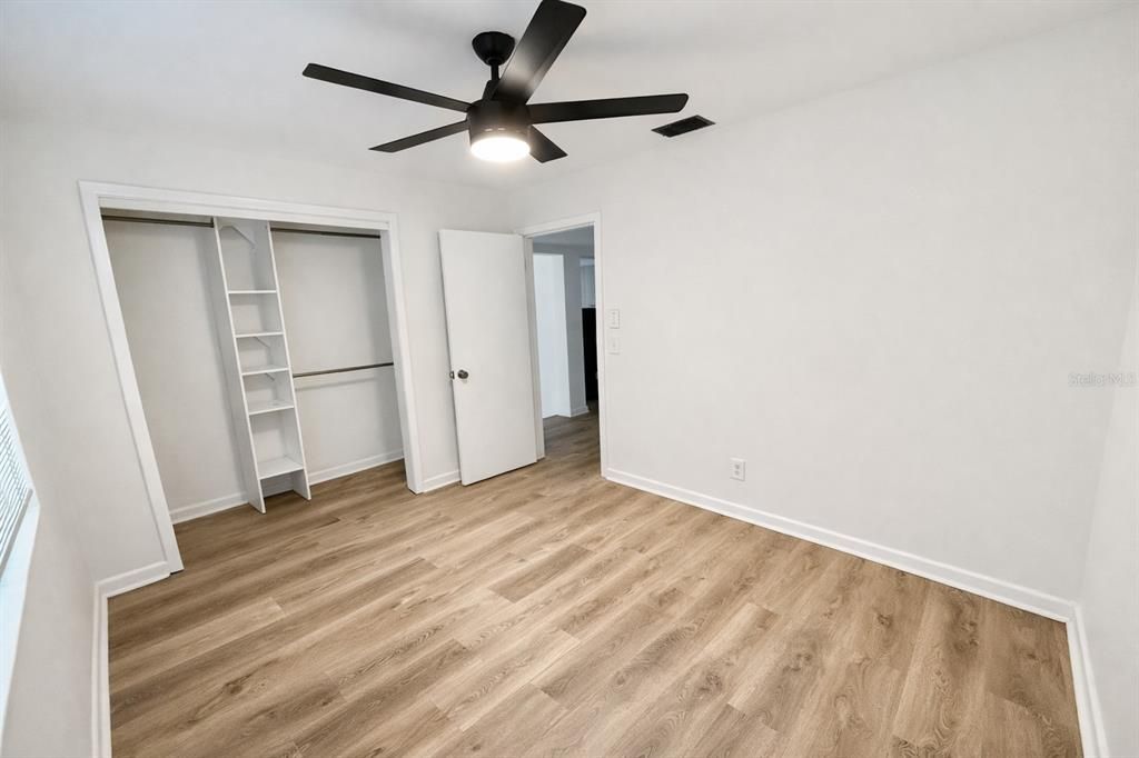 For Sale: $249,900 (3 beds, 2 baths, 1640 Square Feet)