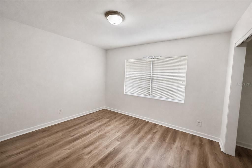 For Sale: $249,900 (3 beds, 2 baths, 1640 Square Feet)