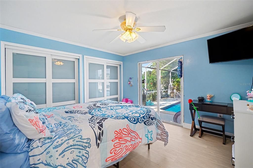 For Sale: $635,000 (4 beds, 2 baths, 1973 Square Feet)