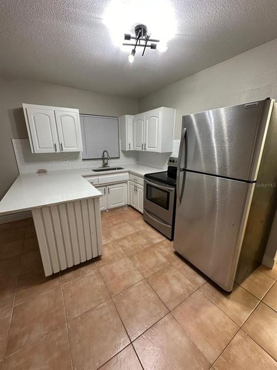 В аренду: $1,510 (0 спален, 1 ванн, 260 Квадратных фут)